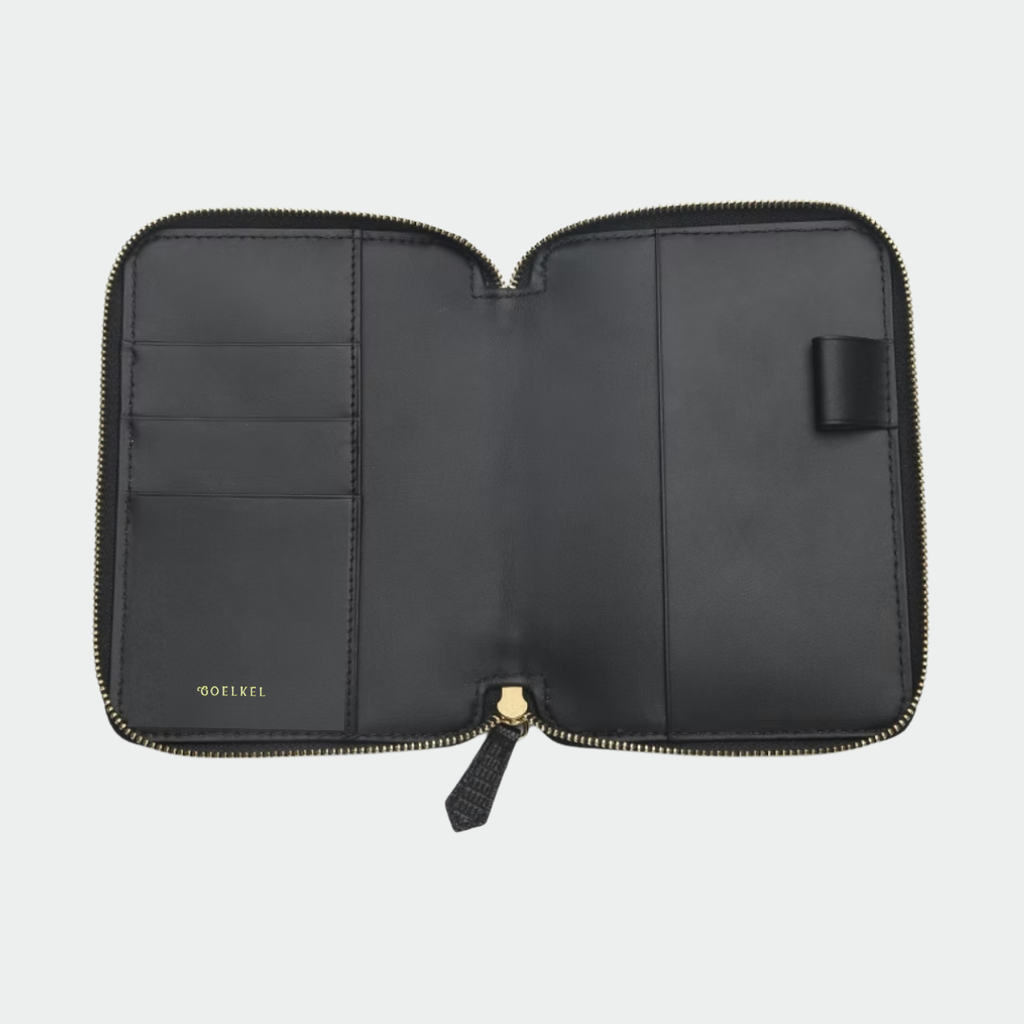 Noir Lizard Passport Holder